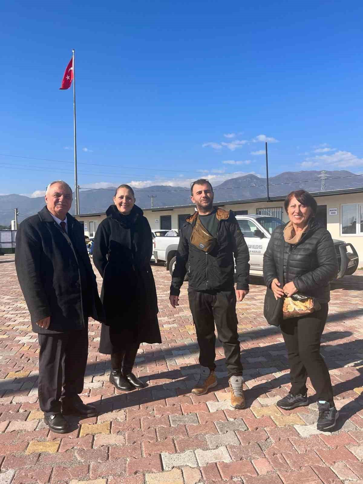 SULTANHİSAR BELEDİYE BAŞKANI OSMAN YILDIRIMKAYA, NAZİLLİ HAYVAN HAKLARI DOĞA KORUMA DERNEĞİ...