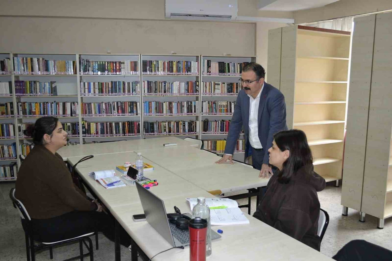 SULTANHİSAR KAYMAKAMI ALİ EKBER ATEŞ, HALK KÜTÜPHANELERİNE YÖNELİK ZİYARETLERİ KAPSAMINDA...