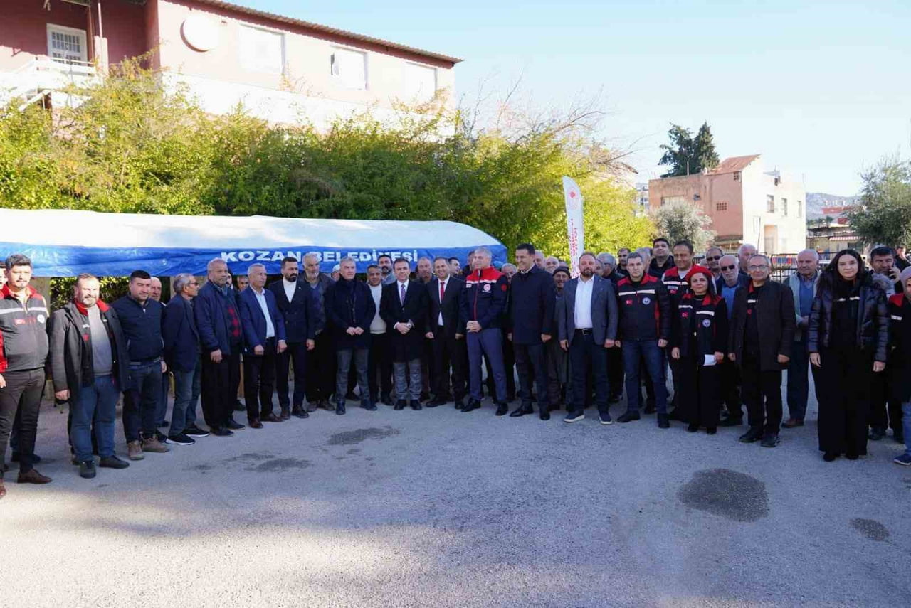 TARIM VE ORMAN BAKANLIĞI'NDAN KOZAN’DA 453 ÜRETİCİYE TOHUM DESTEĞİ