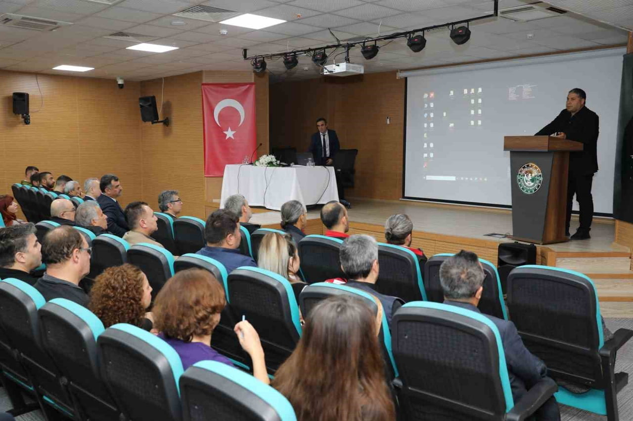 TARLADAN SOFRAYA İZLENEBİLİR VE SÜRDÜRÜLEBİLİR SİSTEM HEDEFİ KAPSAMINDA TARIM VE ORMAN BAKANLIĞI...