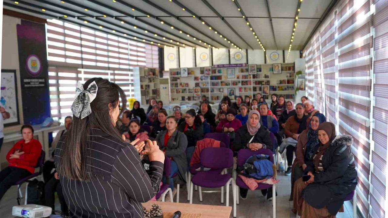 TARSUS BELEDİYESİ TARAFINDAN DÜZENLENEN GEZİ VE EĞİTİM PROGRAMIYLA KADINLAR, SAĞLIK VE GÜVENLİK...