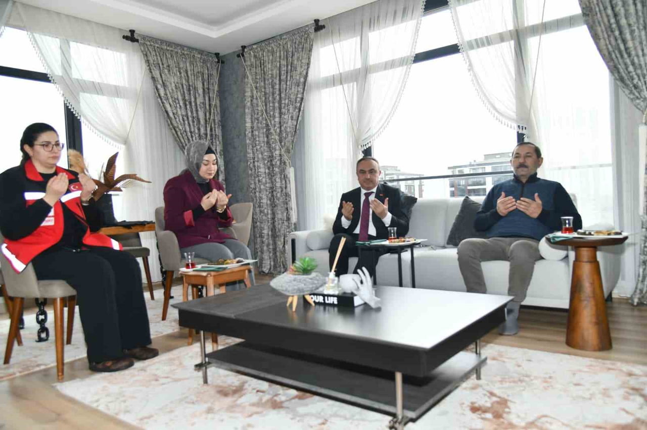 TEKİRDAĞ VALİSİ RECEP SOYTÜRK, 15 TEMMUZ 2016’DAKİ DARBE GİRİŞİMİ SIRASINDA BOĞAZİÇİ KÖPRÜSÜ’NDE...