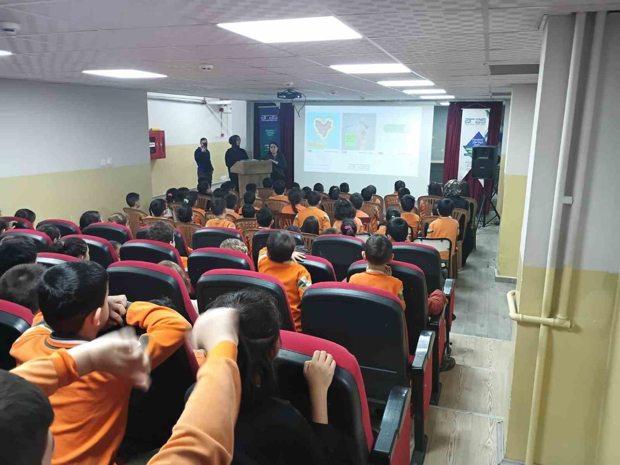 TOPLUMSAL FARKINDALIK OLUŞTURMAYI VE SÜRDÜRÜLEBİLİR BİR GELECEK BİLİNCİNİ DESTEKLEMEYİ KURUMSAL...