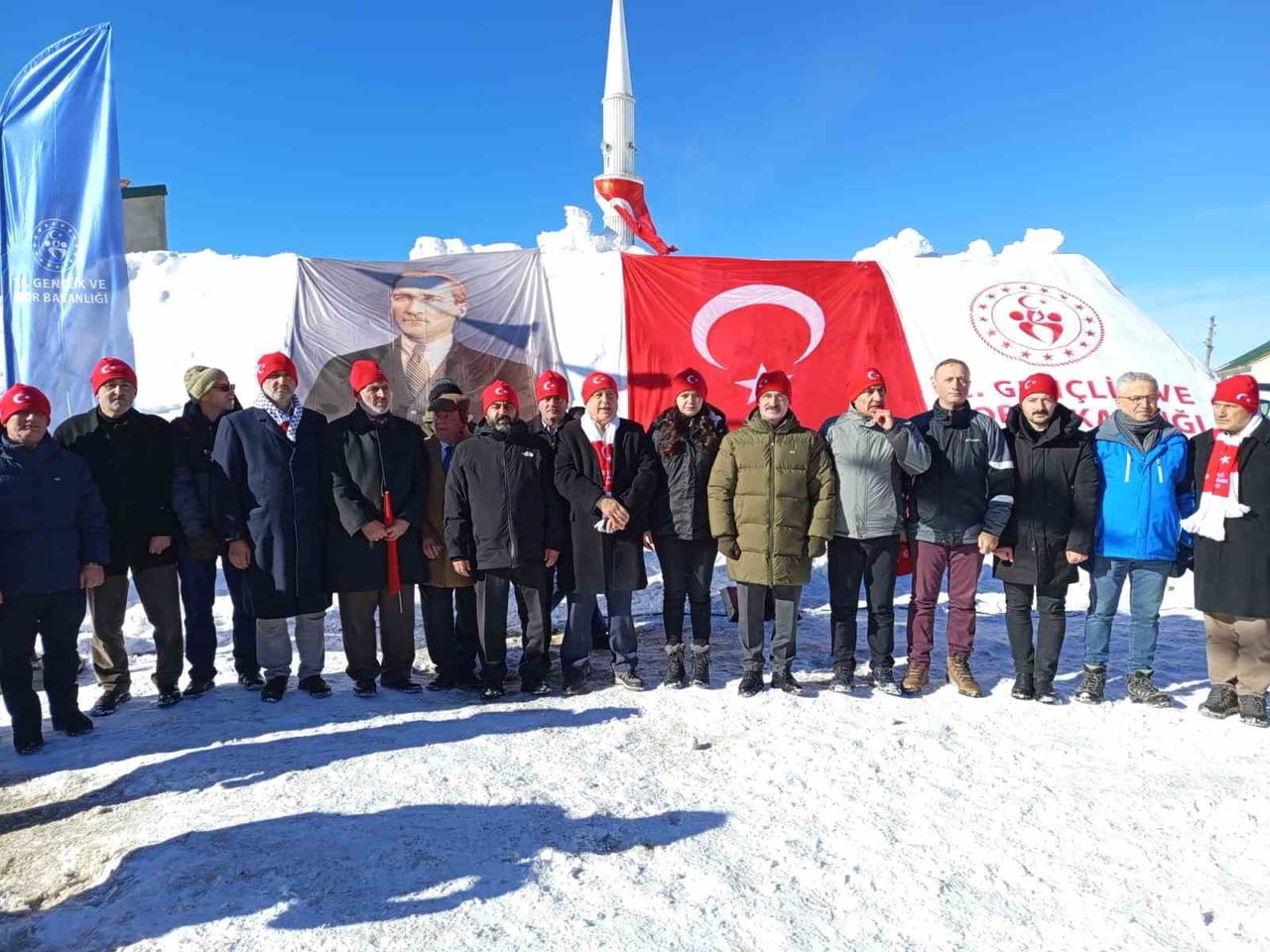 TRABZON’UN ŞALPAZARI İLÇESİ SİS DAĞI YAYLASI’NDA SARIKAMIŞ ŞEHİTLERİ İÇİN ANMA PROGRAMI...