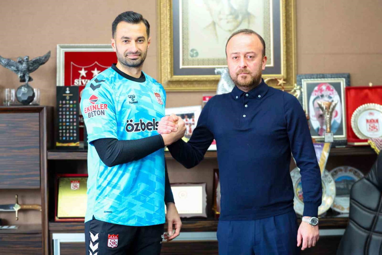 TRANSFER YASAĞINI AŞAN ÖZBELSAN SİVASSPOR, İLK TRANSFERİNİ YAPTI. KIRMIZI-BEYAZLILAR, MİLLİ KALECİ...