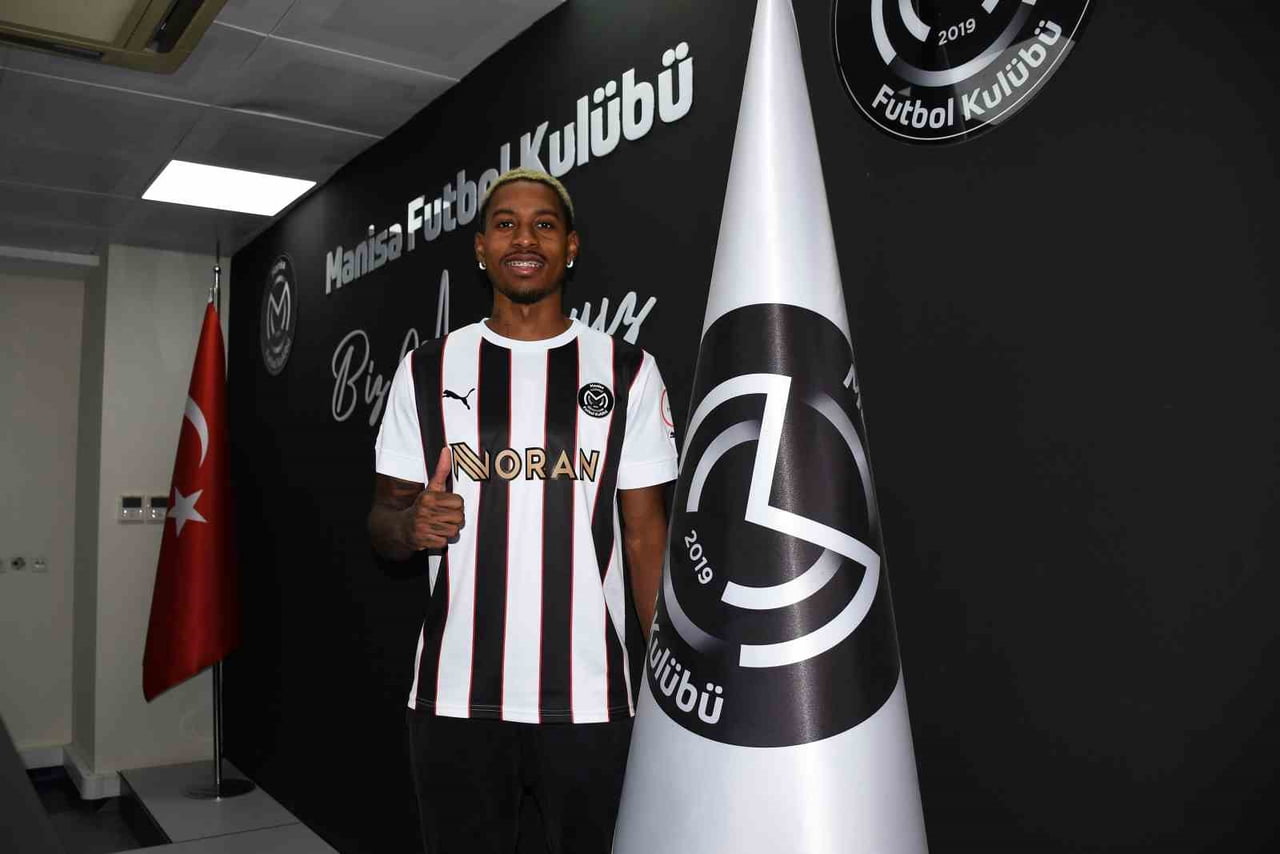 TRENDYOL 1. LİG EKİPLERİNDEN MANİSA FUTBOL KULÜBÜ, HONDURASLI KANAT OYUNCUSU ALENİS VARGAS’I SATIN...