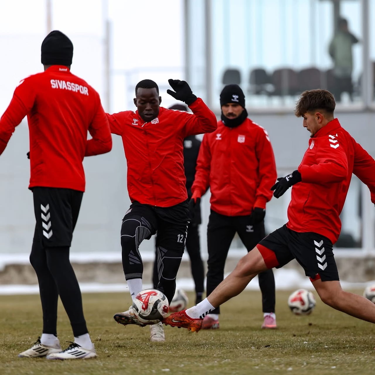 TRENDYOL 1. LİG’İN 21. HAFTA MAÇINDA DEPLASMANDA BODRUM FK İLE KARŞILAŞACAK OLAN ÖZBELSAN...