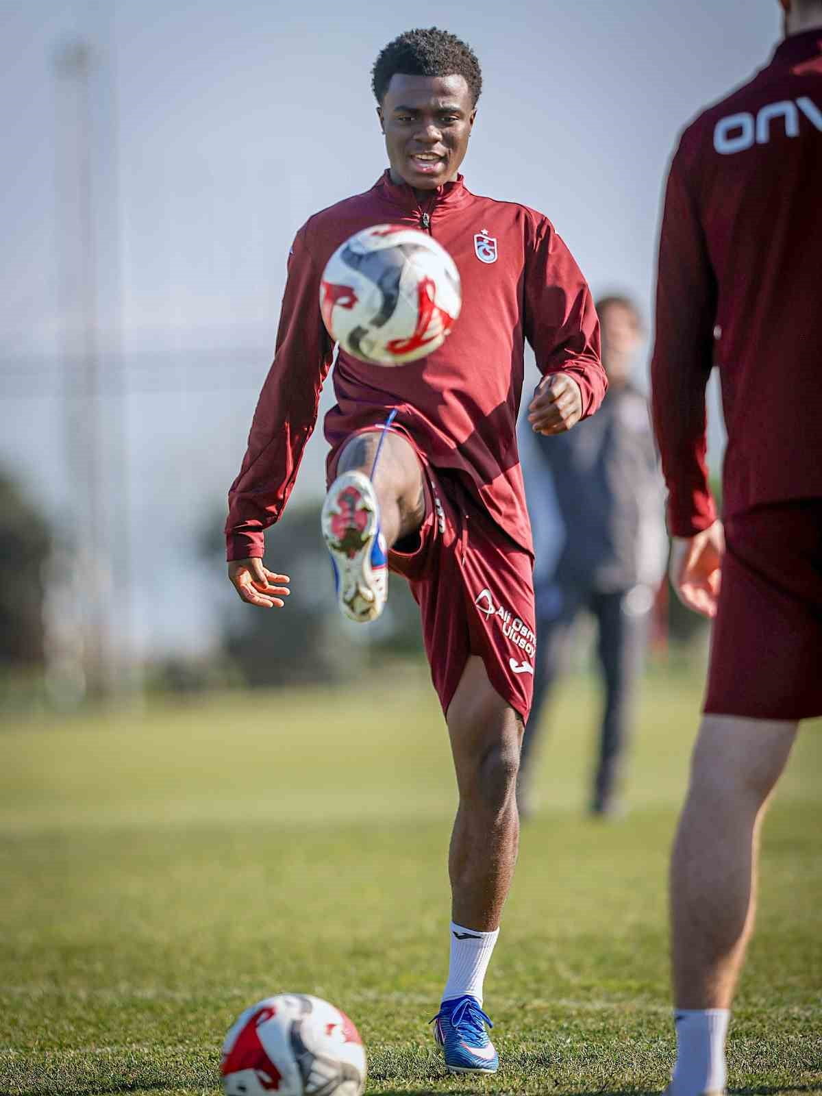 TRENDYOL SÜPER LİG'İN 20. HAFTASINDA ANTALYASPOR İLE YARIN DEPLASMANDA KARŞILAŞACAK TRABZONSPOR...