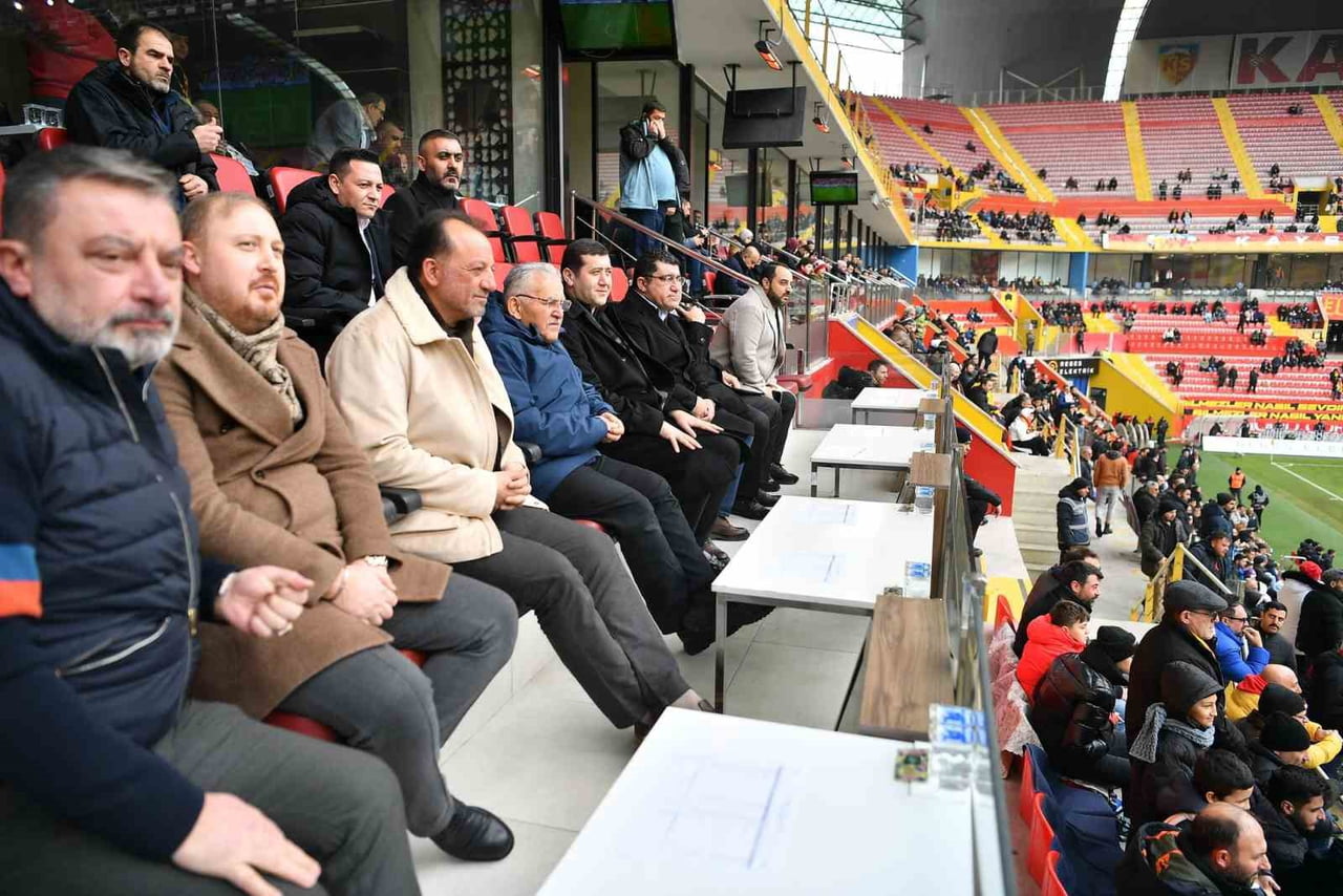 TRENDYOL SÜPER LİG’İN 19. HAFTASINDA KAYSERİSPOR EVİNDE RAMS BAŞAKŞEHİR İLE KARŞI KARŞIYA...