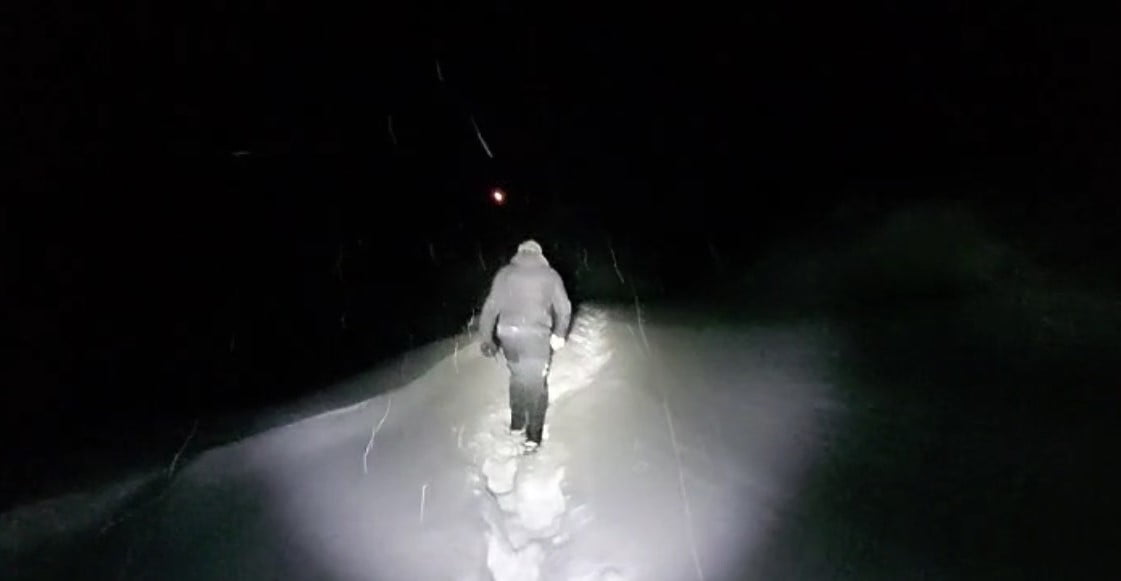 TUNCELİ’NİN HOZAT İLÇESİNE BAĞLI ÇIĞIRLI KÖYÜNDE YOĞUN SİS VE ZORLU ARAZİ ŞARTLARI NEDENİYLE...