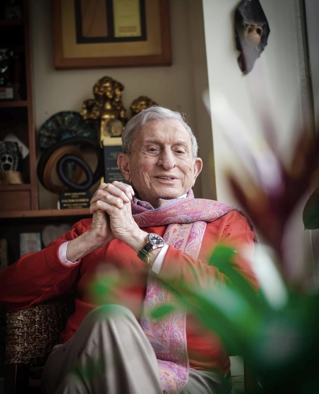 TÜRK TİYATROSUNUN DUAYEN İSMİ HALDUN DORMEN 97 YAŞINDA HAYATINI KAYBETTİ.