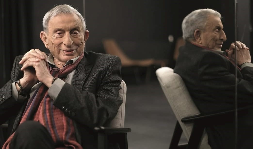 TÜRK TİYATROSUNUN DUAYEN İSMİ HALDUN DORMEN 97 YAŞINDA HAYATINI KAYBETTİ.