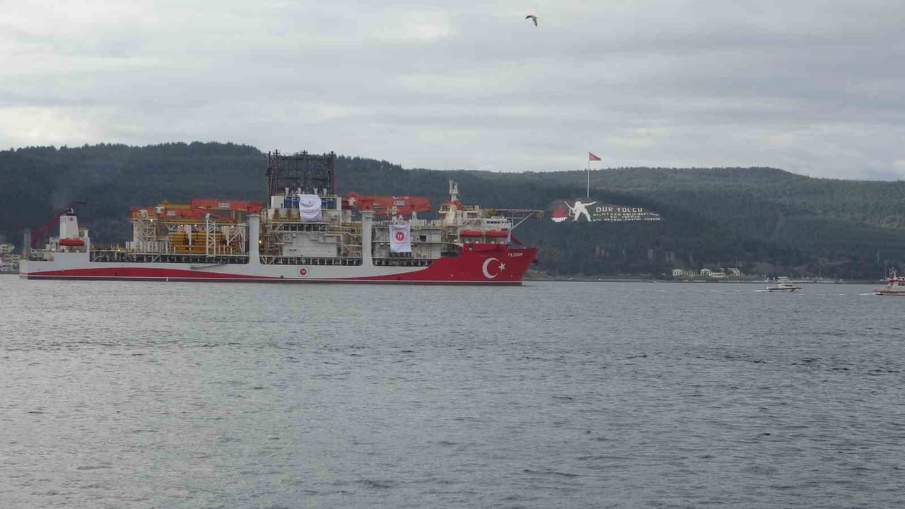 TÜRKİYE'NİN ARAMA VE SONDAJ KABİLİYETLERİNİ GÜÇLENDİRMEK AMACIYLA ENERJİ FİLOSUNA KATILAN...