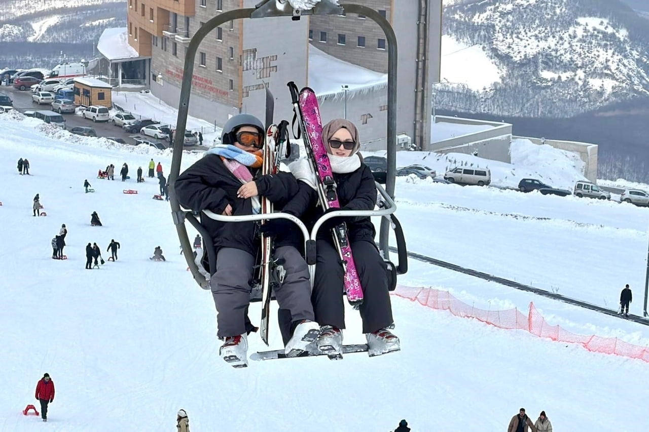 TÜRKİYE'NİN VE KARADENİZ BÖLGESİ'NİN ÖNEMLİ KIŞ TURİZM ROTALARINDAN BİRİ OLAN LADİK AKDAĞ KAYAK...