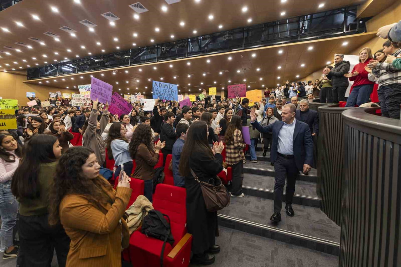 TÜRKİYE BELEDİYELER BİRLİĞİ (TBB) BAŞKAN VEKİLİ VE MERSİN BÜYÜKŞEHİR BELEDİYE BAŞKANI VAHAP SEÇER...