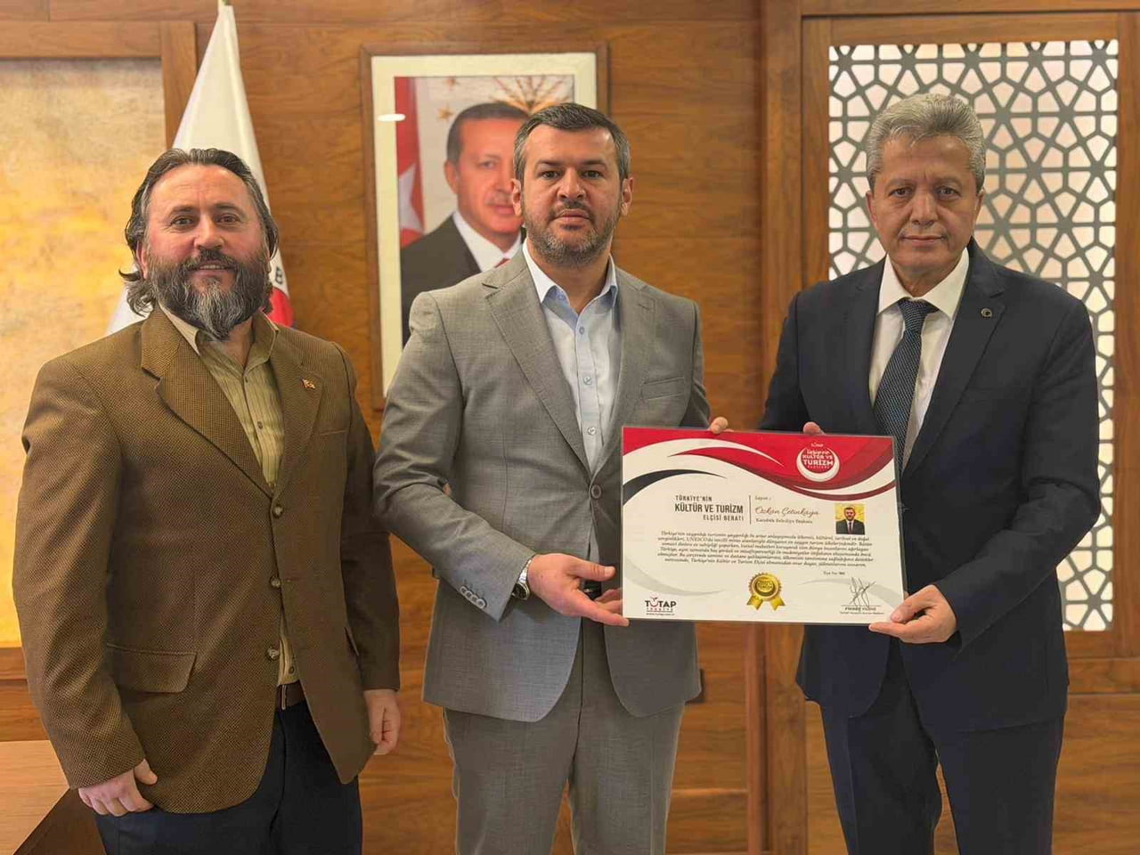 TÜRKİYE TANITMA PLATFORMU (TUTAP) YÖNETİM KURULU BAŞKANI FİKRET YILDIZ İLE TUTAP KARABÜK İL...