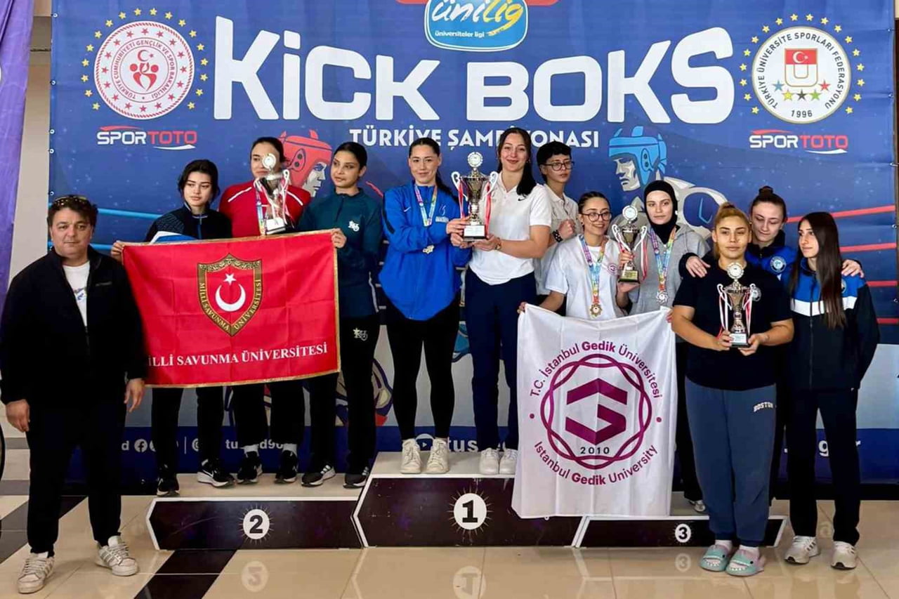 TÜRKİYE ÜNİVERSİTE SPORLARI FEDERASYONU (TÜSF) TARAFINDAN DÜZENLENEN ÜNİVERSİTELERARASI KİCK BOKS...