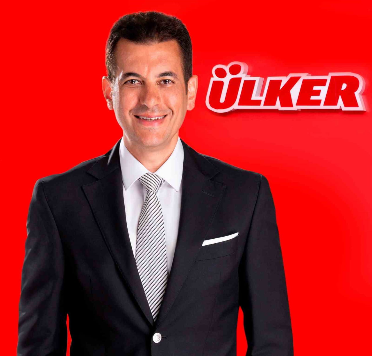 ÜLKER CEO'SU ÖZGÜR KÖLÜKFAKI