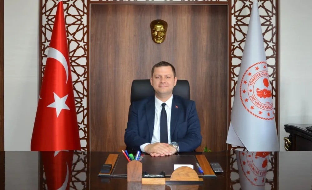 VAKFIN 2025 FAALİYETLERİYLE İLGİLİ DEĞERLENDİRMEDE BULUNAN TATVAN KAYMAKAMI YİĞİT YAŞAR DEMİRER...