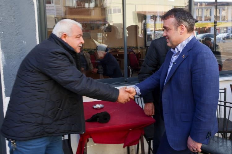 VALİ SÖZER GÖLPAZARI'NDA ESNAF VE VATANDAŞLARLA BULUŞTU