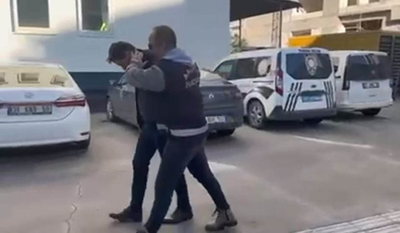 VERGİ SUÇUNDAN HAPİS CEZASI İLE ARANAN ŞAHIS YAKALANDI