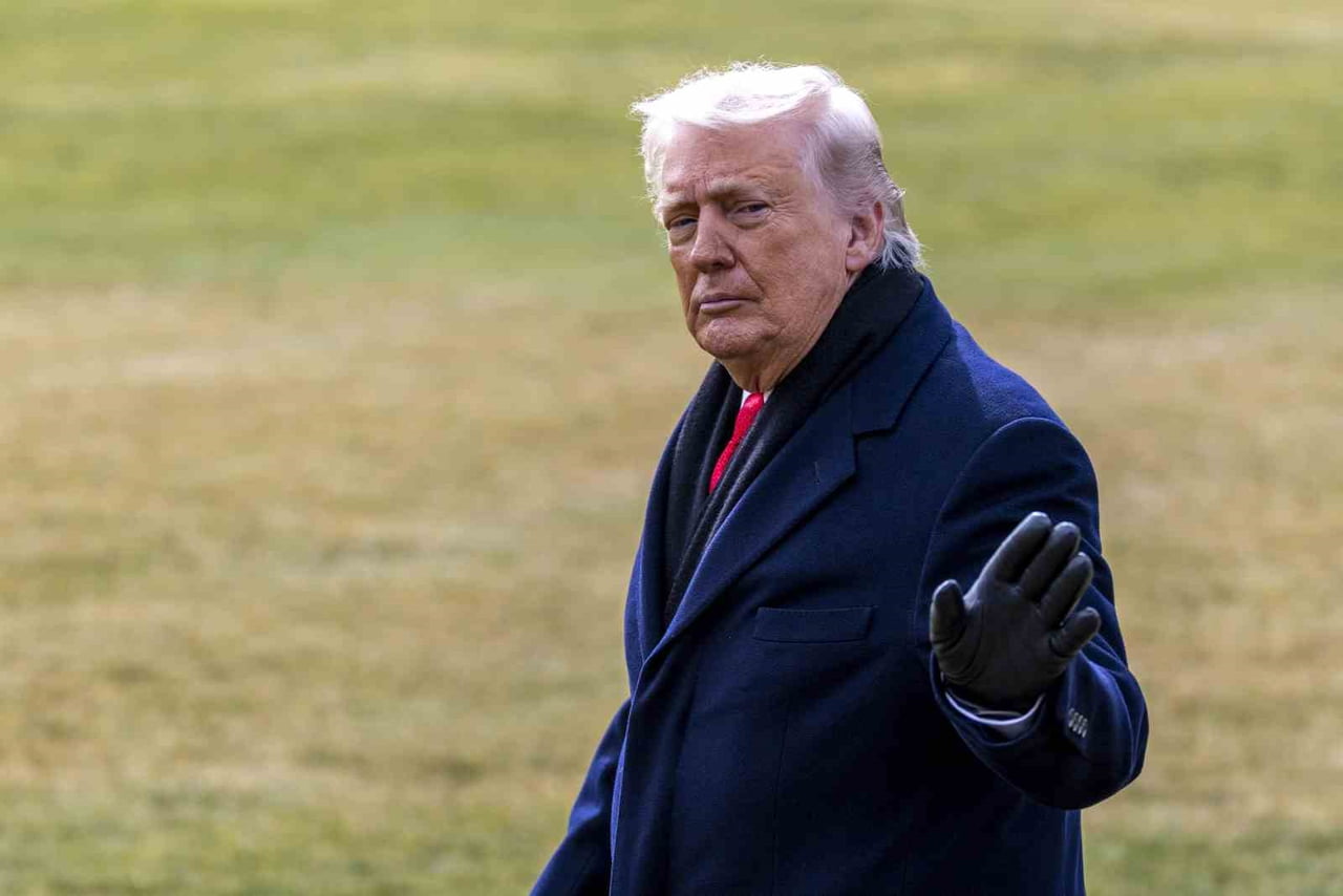 WASHINGTON (İHA) - ABD BAŞKANI DONALD TRUMP, "ŞUBAT 2026 TARİHİNDEN İTİBAREN DANİMARKA, NORVEÇ...