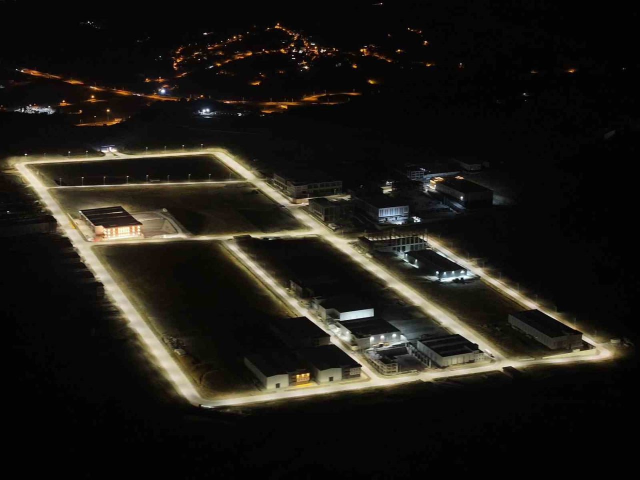 YALOVA MAKİNE İHTİSAS ORGANİZE SANAYİ BÖLGESİ’NDE, ENERJİ ALTYAPISININ MODERNİZASYONU VE...