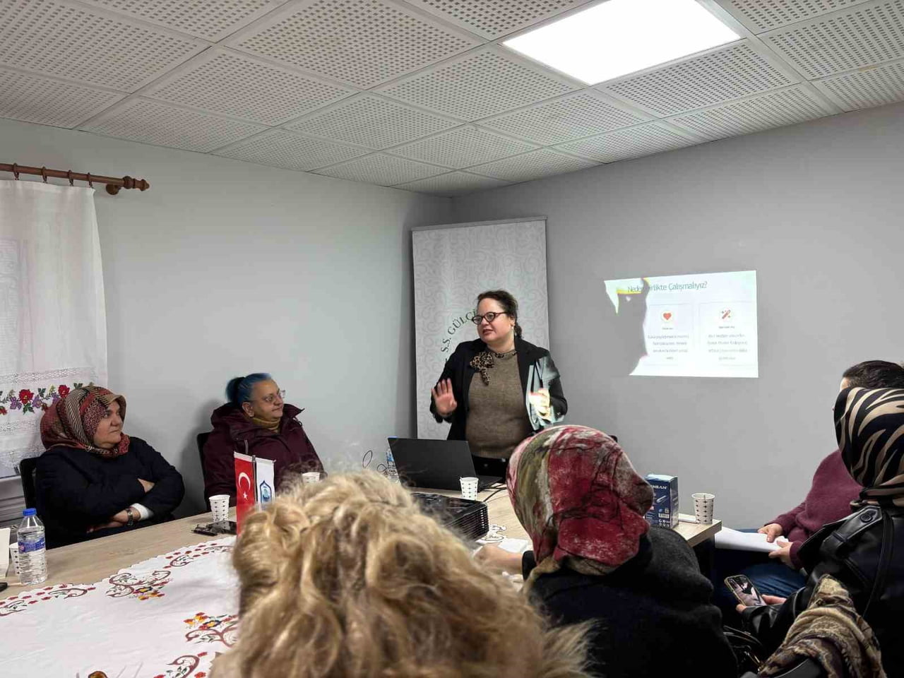 YILDIRIM BELEDİYESİ, KADIN GİRİŞİMCİLERİN EKONOMİK VE SOSYAL HAYATTA DAHA GÜÇLÜ YER ALMALARINI...