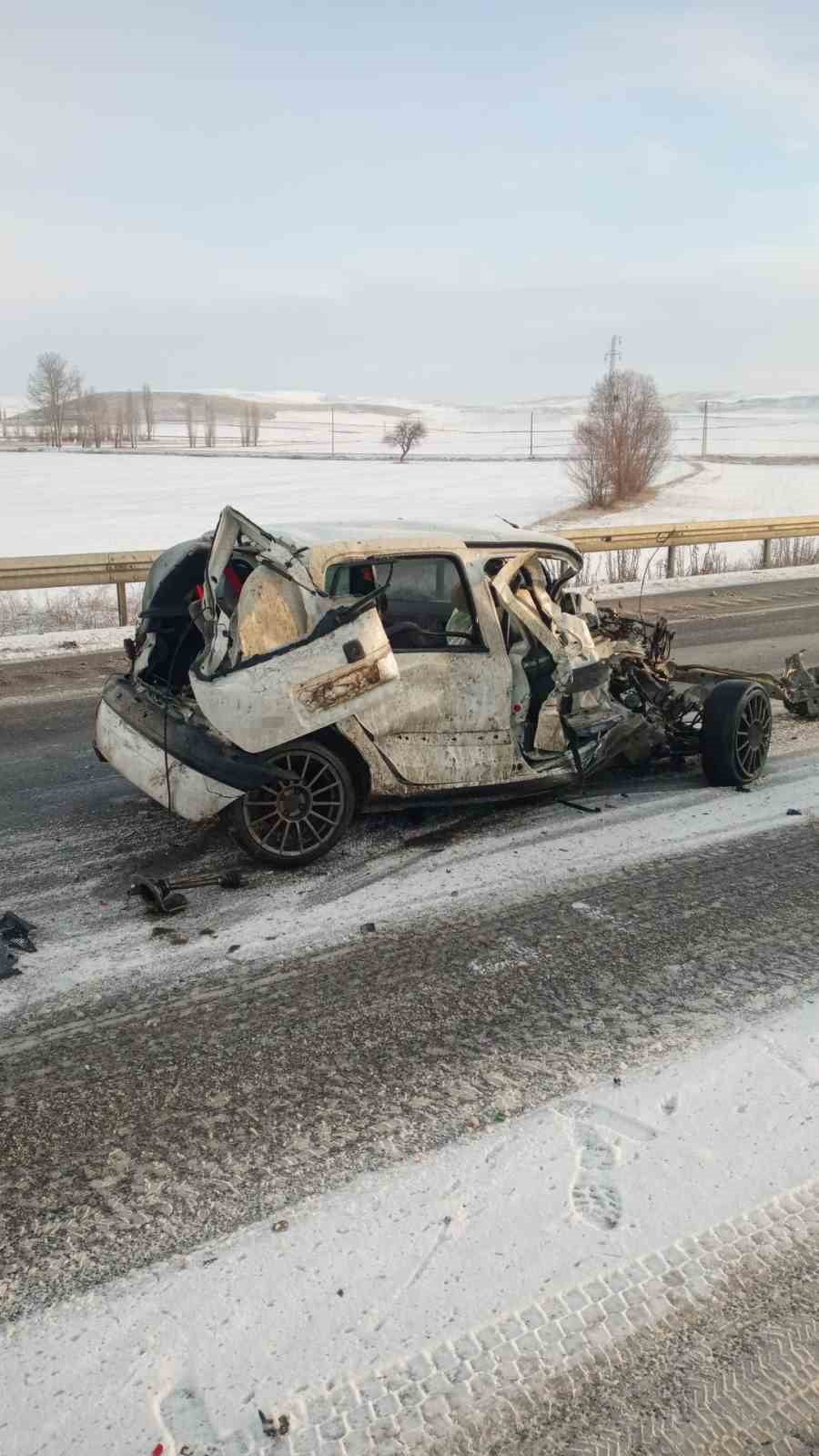 YOZGAT’IN SORGUN İLÇESİNDE ZİNCİRLEME KAZA MEYDANA GELDİ.-