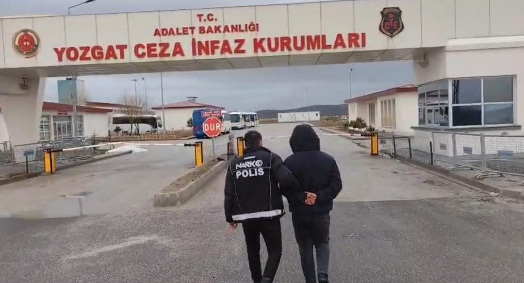 YOZGAT’TA YAPILAN ARAMALARDA 192 ADET UYUŞTURUCU HAP ELE GEÇİRİLDİ.-