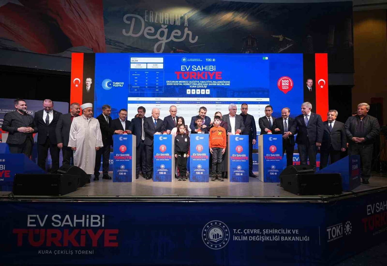 YÜZYILIN KONUT PROJESİ'NDE KURALAR DEVAM EDİYOR. 500 BİN İN SOSYAL KONUT PROJESİ KAPSAMINDA MİLLİ...