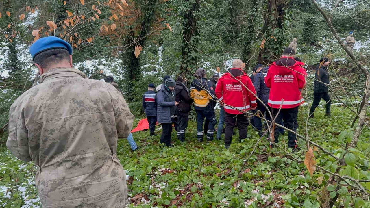 ZONGULDAK'IN ALAPLI İLÇESİNDE "AVA GİDİYORUM" DİYEREK EVDEN AYRILAN 31 YAŞINDAKİ MUSTAFA UÇAR'IN...