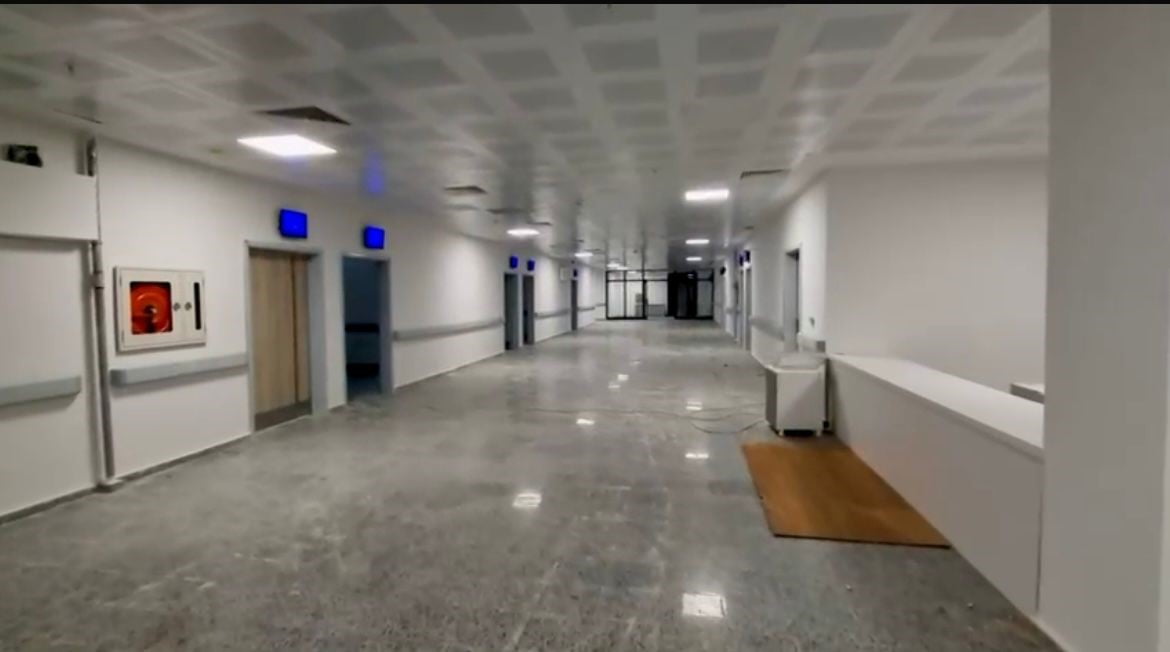 ZONGULDAK (İHA) - ALAPLI İLÇESİNDE, BÖLGENİN ARTAN SAĞLIK İHTİYACINI KARŞILAMAK AMACIYLA YÜKLENİCİ...