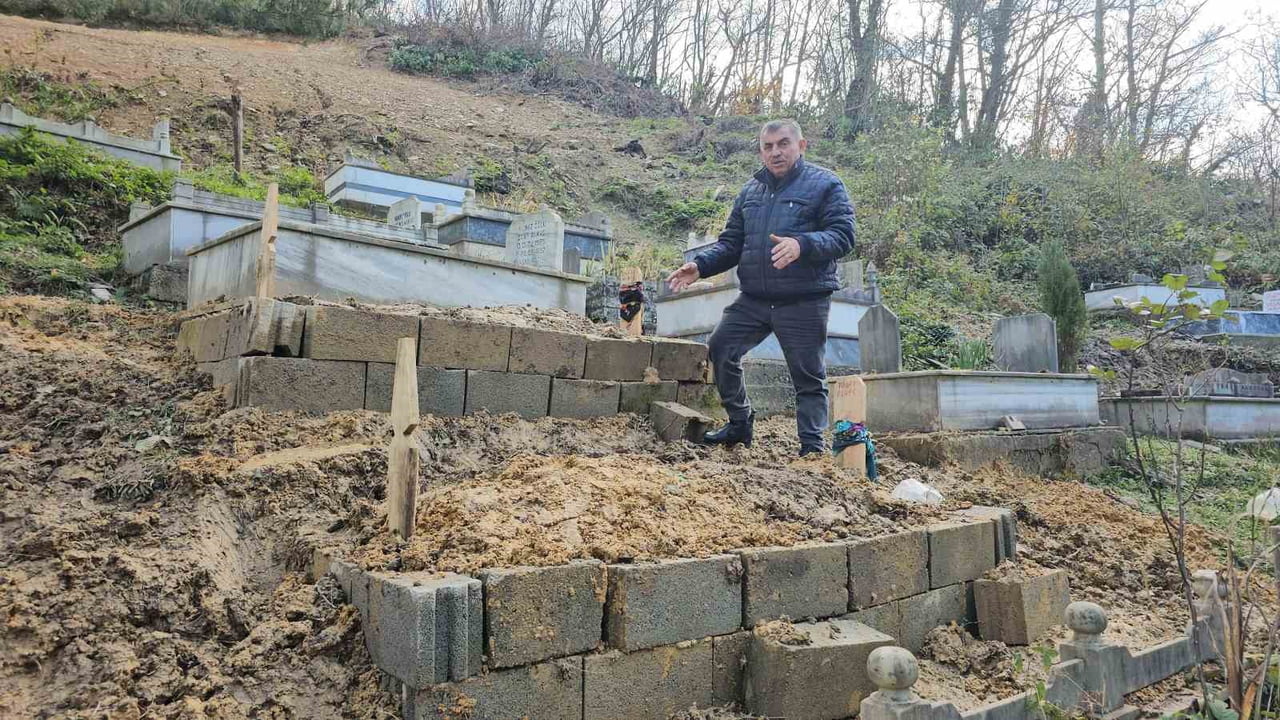 ZONGULDAK’IN KİLİMLİ İLÇESİNDE BOŞANMA AŞAMASINDAKİ DAMADI TARAFINDAN KIZI VE EŞİ ÖLDÜRÜLEN HALİL...