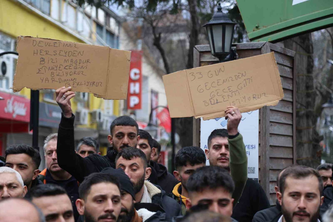 ARTVİN’DE 31 ARALIK’TA MEYDANA GELEN ÇIĞ FELAKETİNDE KAYBOLAN ÇOBAN BÜLENT GEZER’İN AİLESİ, OLAYIN...