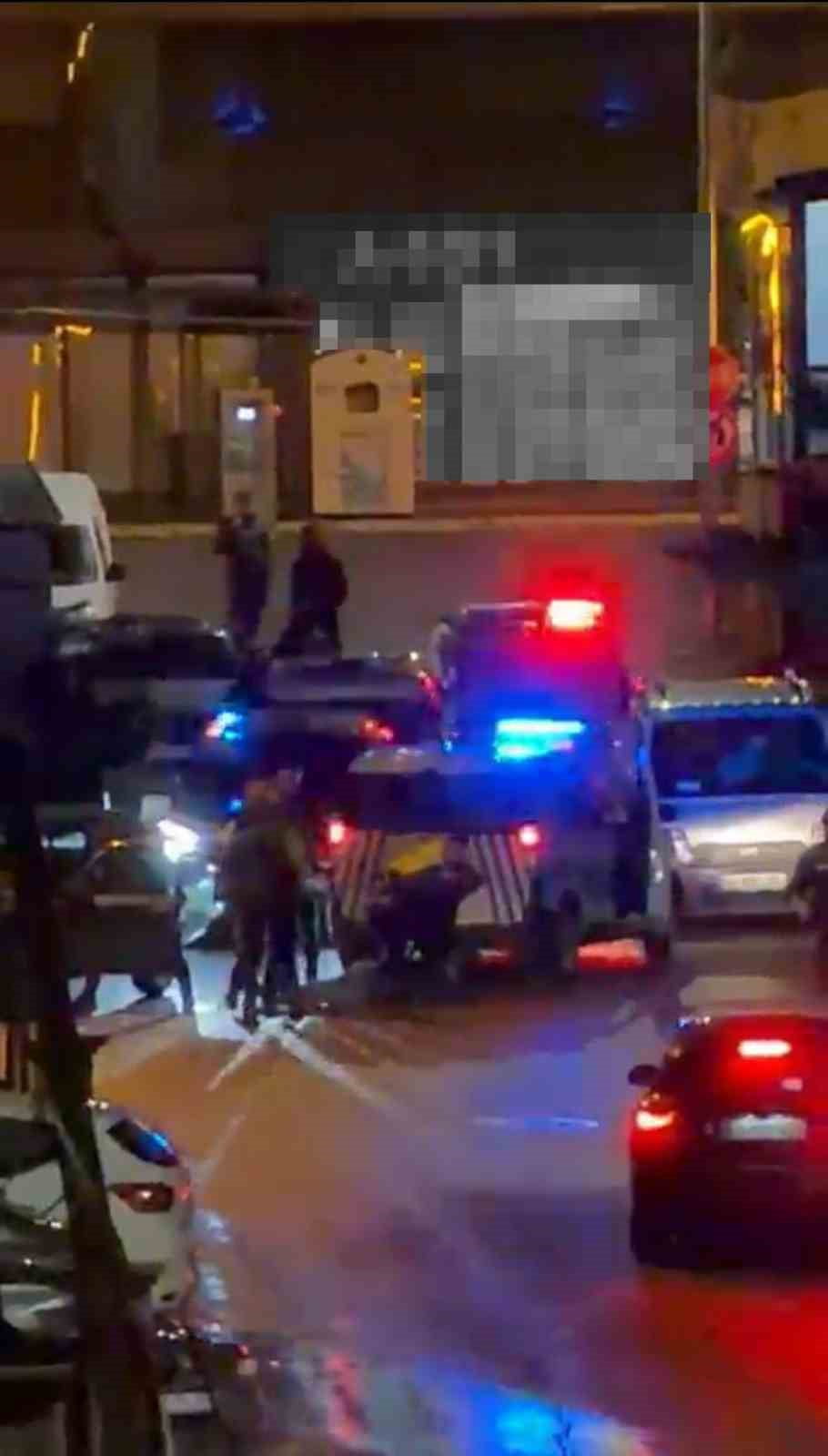 KOCAELİ'NİN DARICA İLÇESİNDE POLİSİN "DUR" İHTARINA UYMAYAN OTOMOBİLİN SÜRÜCÜSÜ, YAŞANAN...