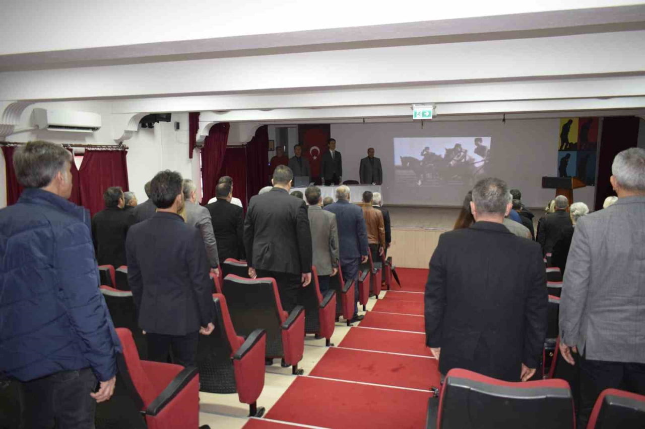 KÖYCEĞİZ’DE 2.DÖNEM OKUL MÜDÜRLERİ TOPLANTISI YAPILDI