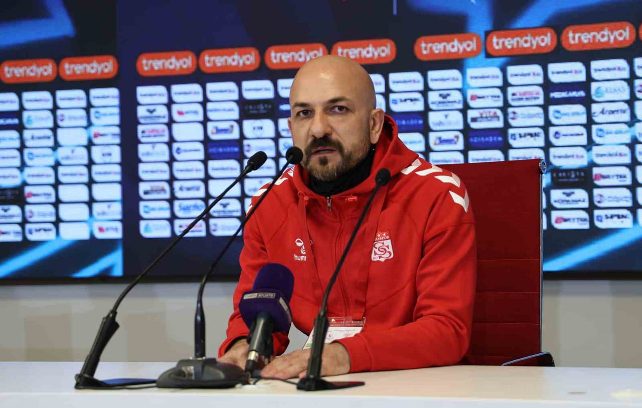 TRENDYOL 1. LİG’İN 23. HAFTASINDA PENDİKSPOR İLE EVİNDE 0-0 BERABERE KALAN ÖZBELSAN SİVASSPOR’DA...