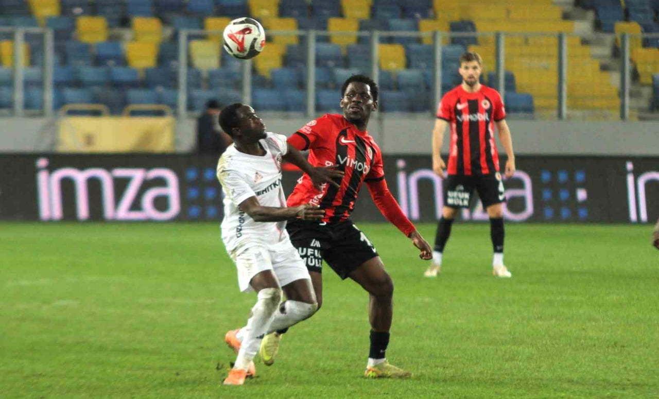 TRENDYOL SÜPER LİG'İN 20. HAFTASINDA GENÇLERBİRLİĞİ, SAHASINDA AĞIRLADIĞI GAZİANTEP FK'YI 2-1...