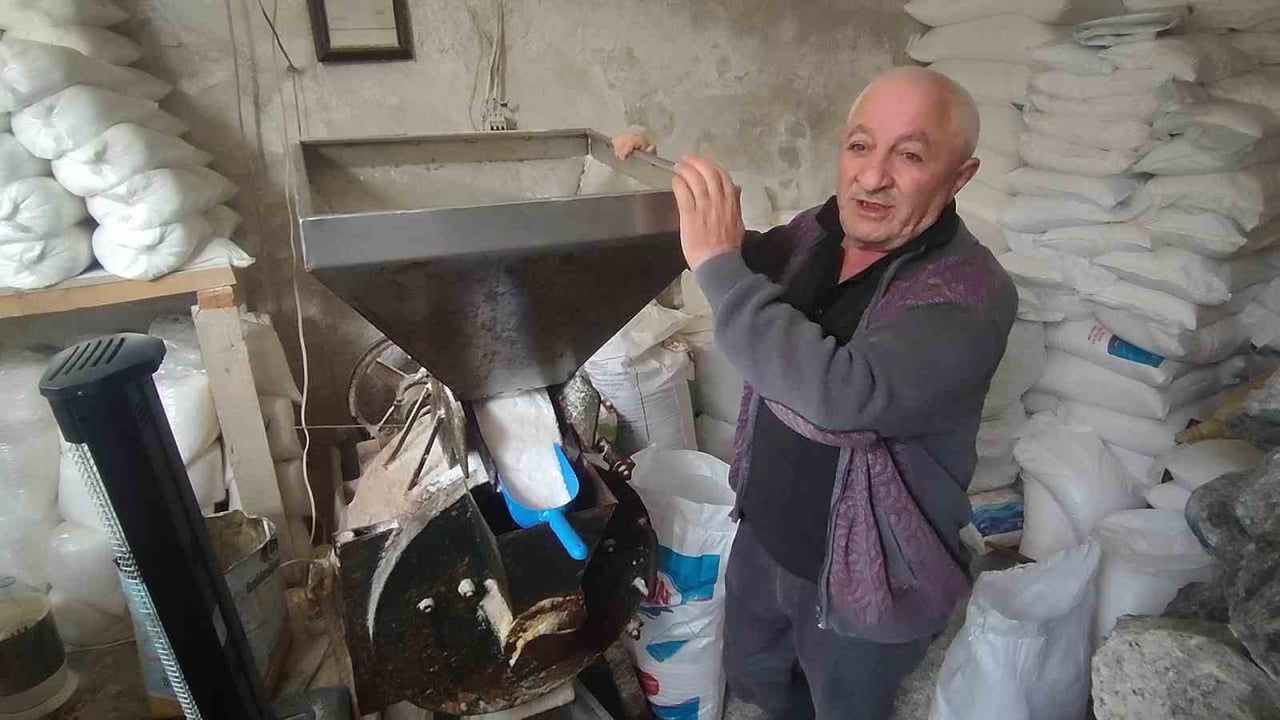 YOZGAT’IN YERKÖY İLÇESİNDE BİR DÖNEM OLDUKÇA YAYGIN OLARAK YAPILAN VE ‘TUZCULAR ARALIĞI’ OLARAK...